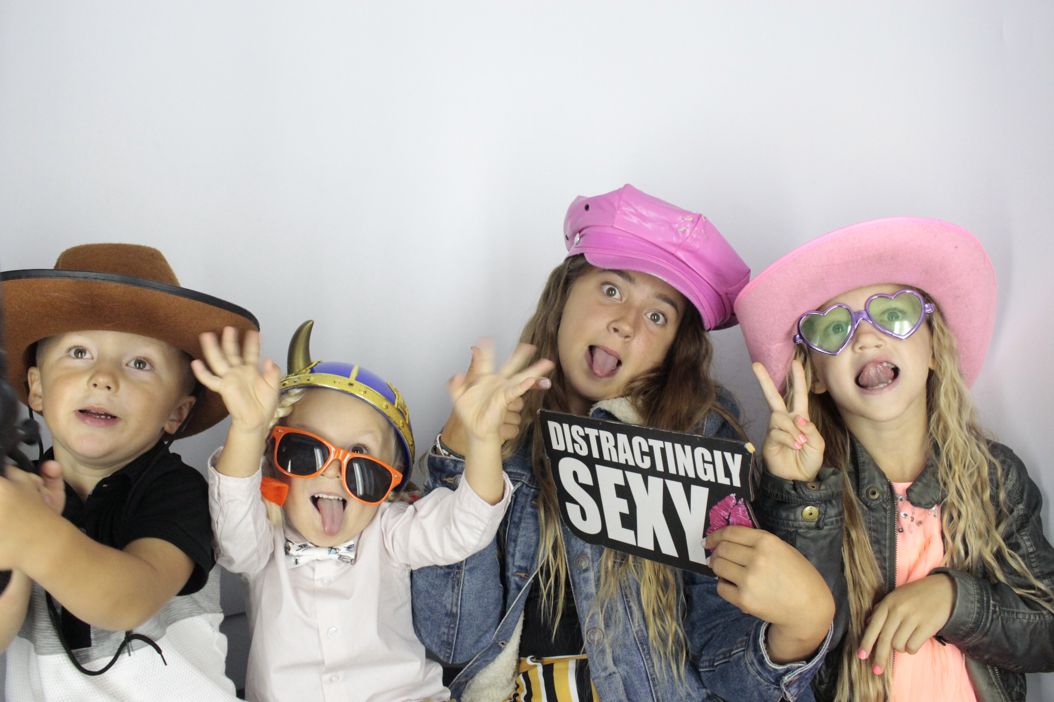  Heather & Daniel's Wedding | View more photos from the event at gallery.myphotoboothexperience.co.uk/u/MyPhotoBoothExperienceLtd/Heather-Daniels-Wedding